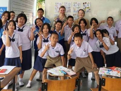 volunteer abroad thailand best volunteer abroad programs