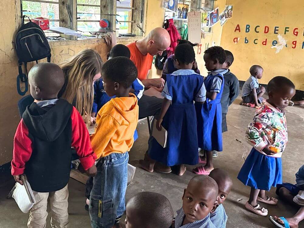 Freiwilligenarbeit in Uganda