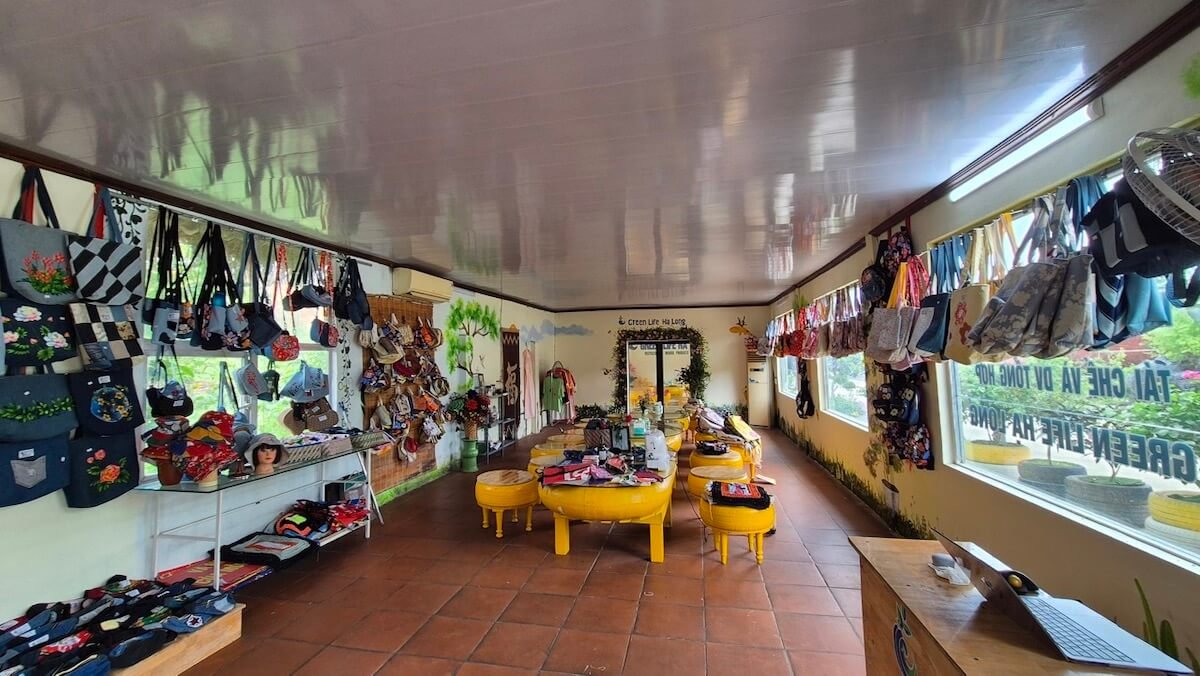 Halong Bay-_Recycling Project_10