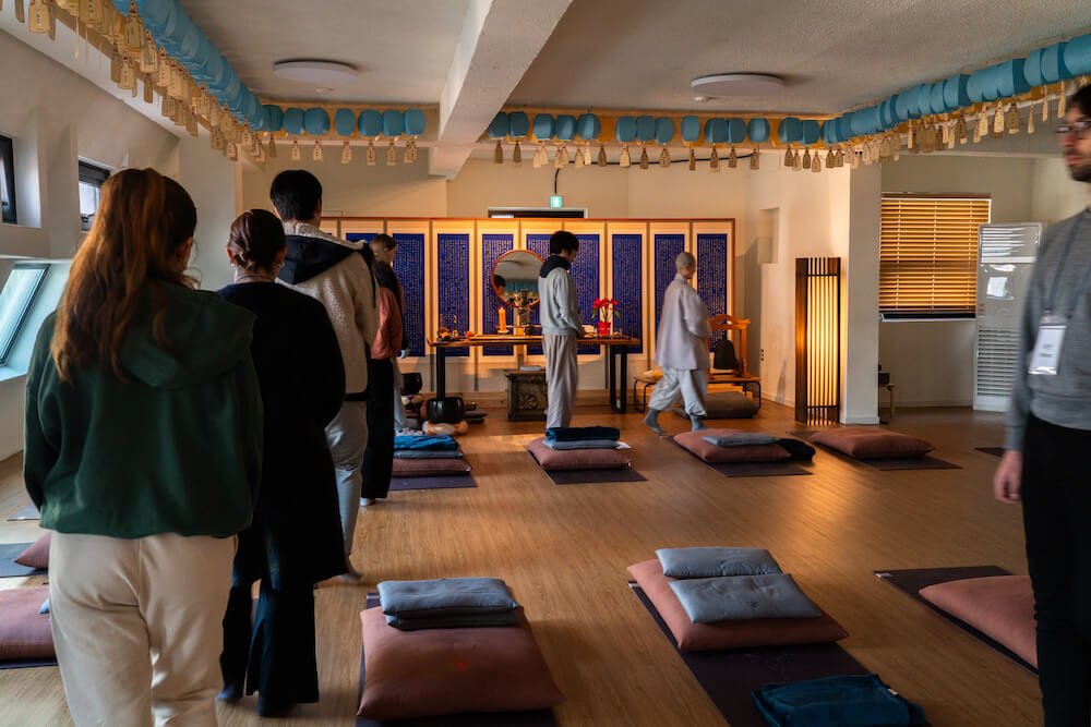 Seoul-_Walking Meditation